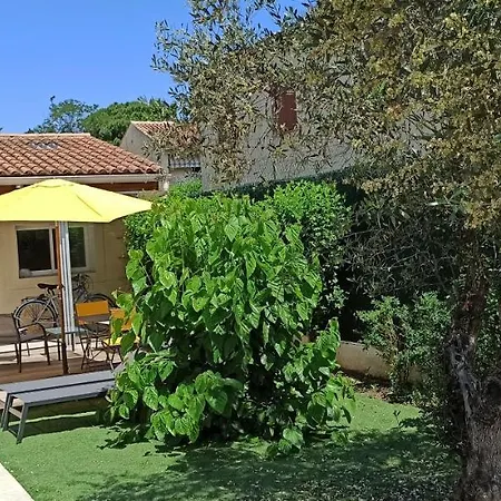 Maisonnette Calme Avec Jardinet Vaison-la-Romaine Exterior photo